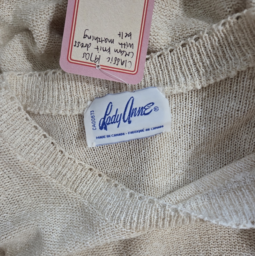 Vintage 1970 Cream Knit Dress - Picture 2 of 10